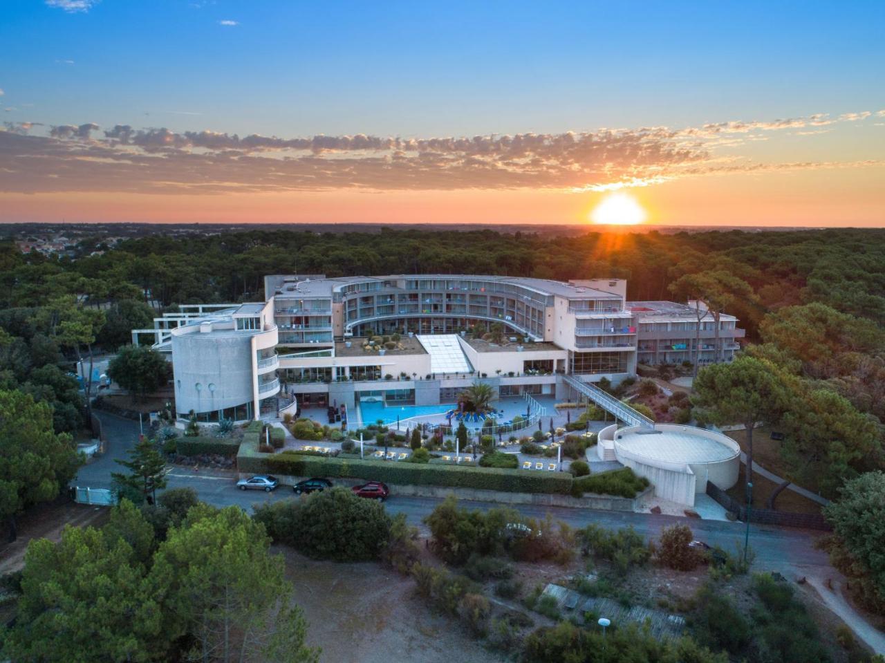 Club Vacances Bleues Les Jardins De L'Atlantique Hotel Talmont-Saint-Hilaire Exterior photo